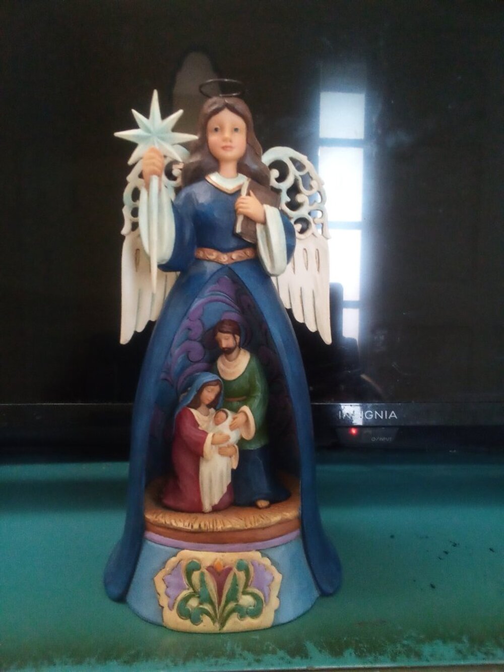 Jim Shore Heartwood Creek — “A Savior For All” Angel Statue/Figurine